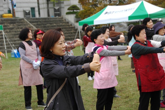 이웃사랑 나눔을 위한 바자회 
