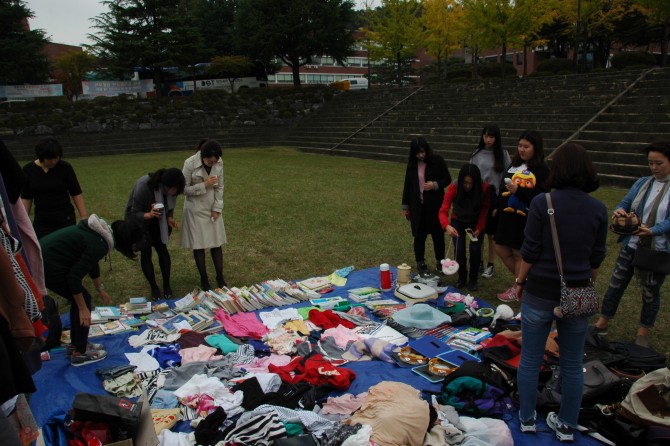  이웃사랑 나눔을 위한 바자회