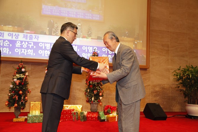 2016 은퇴예배 및 성경문답 제출자 시상 