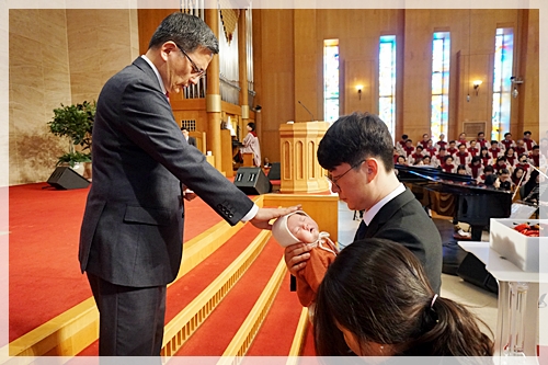 &middot; (정준우, 천슬기 성도 '이은' 아기)